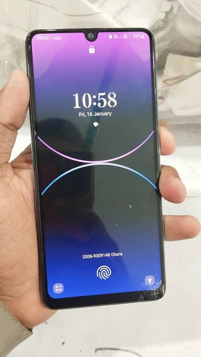 10/8 con no repair All ok sirf uper protecter tota hi nichy sb Kuch ok