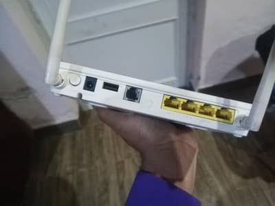 Huawei Gpon Router, Good Signal & Condition