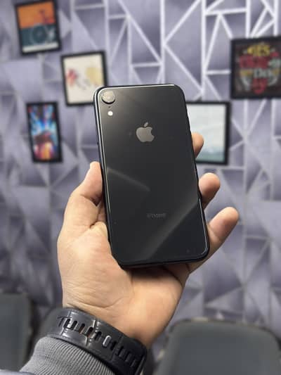iphone xR 64GB Non-pta jv waterpack