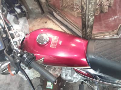 Honda 125 special edition self start