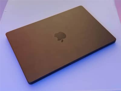 MacBook Pro M1 Built for Serious Work