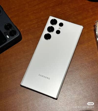 Samsung Galaxy S24 Ultra Powerhouse with a Pro Touch