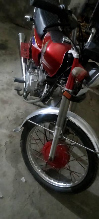 O3OO7896O65/TOTAL GENIUNE  HONDA CG 125 MODEL 2010