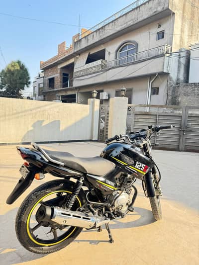 Yamaha YBR 125G 2021