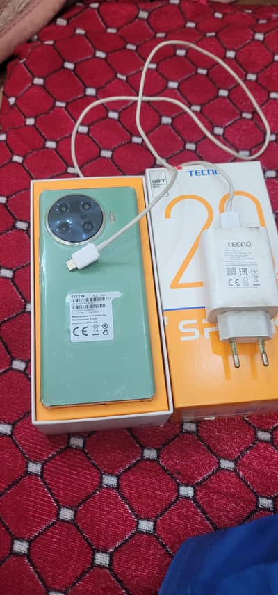 Tecno  spark 20 pro plus