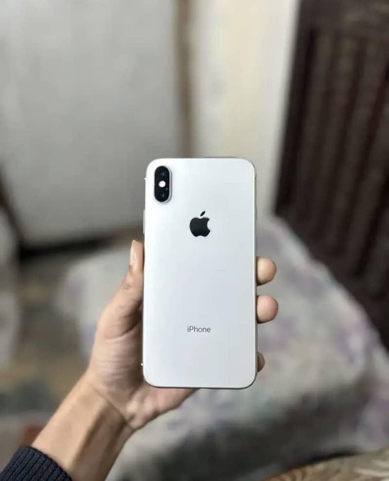 IPHONE X 4