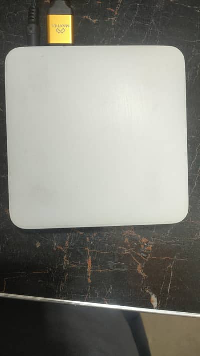 4GB RAM 10 VERSION  FISSION ANDROID SMART TV BOX USA