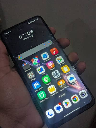 "Redmi Note 13 8/128GB 10/10 Condition Box + Charger – l 41000"