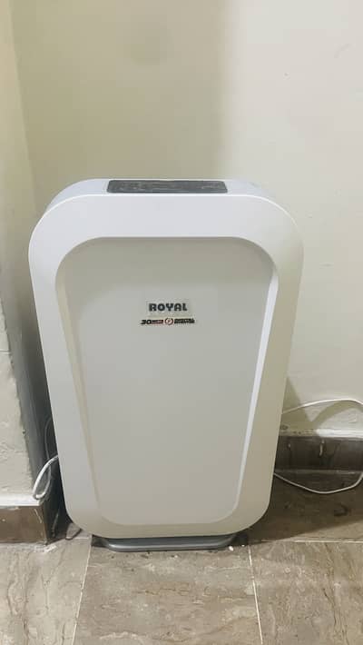 Royal Air Purifier AQI with Box