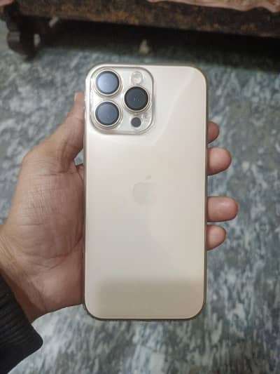 Iphone 16 pro max desert titanium