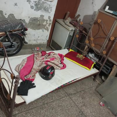 iron single bed
