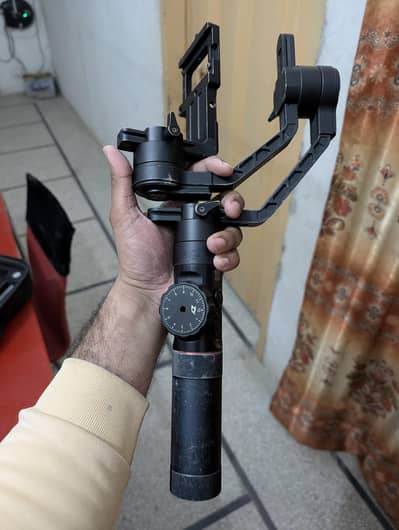 Zhiyun Crane 2 – Professional Gimbal Stabilizer
