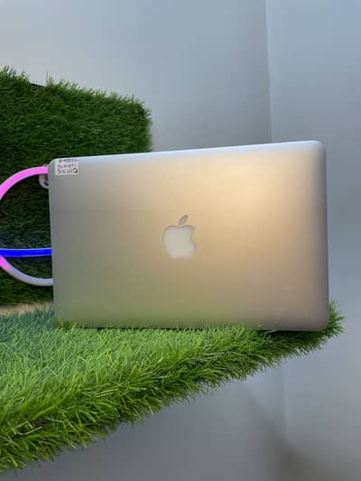 MacBook Air 11’’ 2013 2014 2015 Available WhatsApp 03215984936