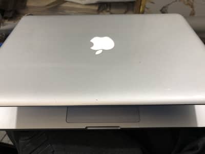 MacBook Pro ( Mid 2012 )