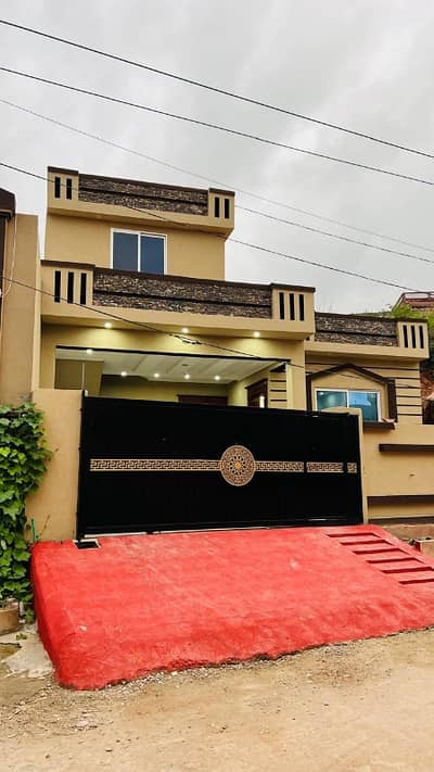 10 Marla Single Storey Brand New House Available For Sale.