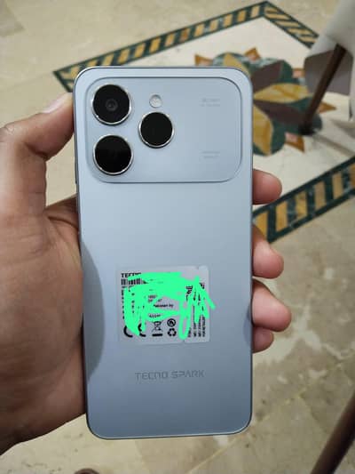 Tecno spark 40 6+6 ram 128 memory