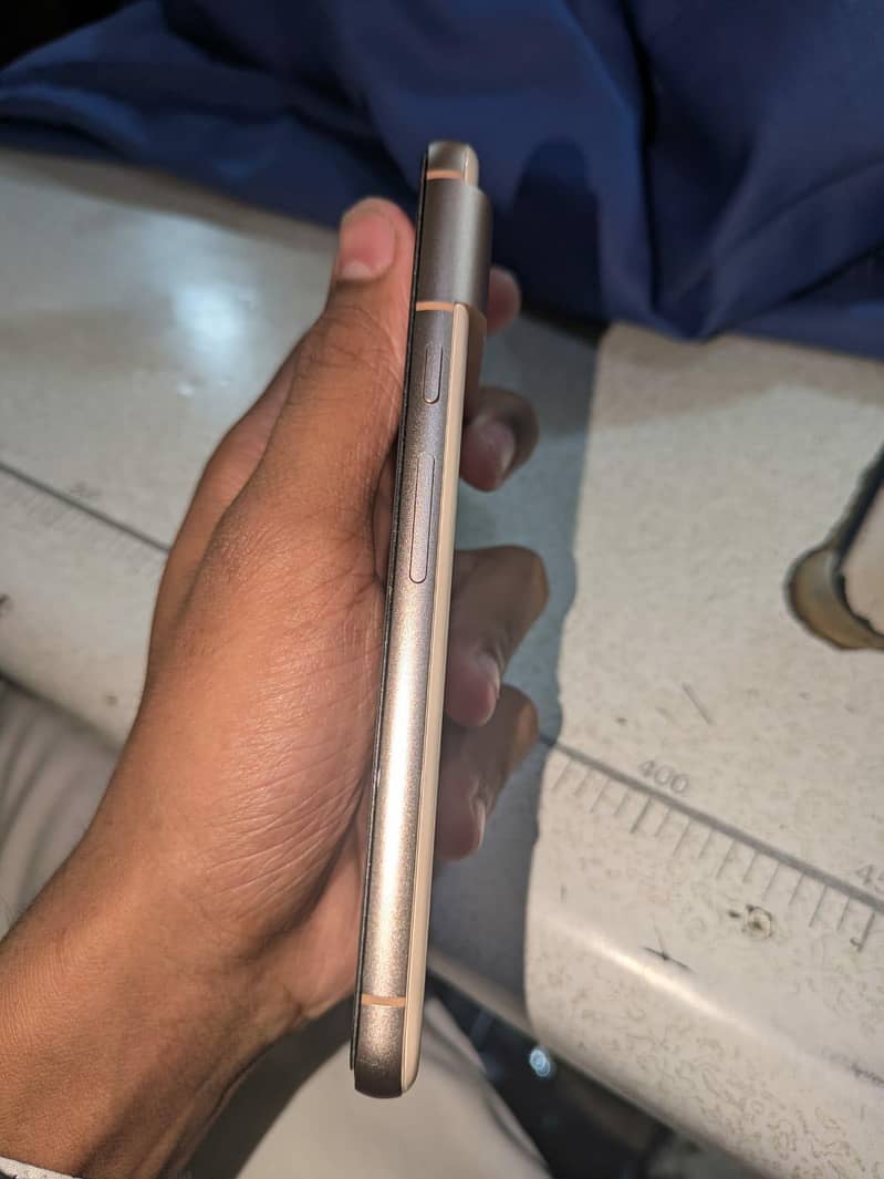 Google pixel 8 by 8/128 1