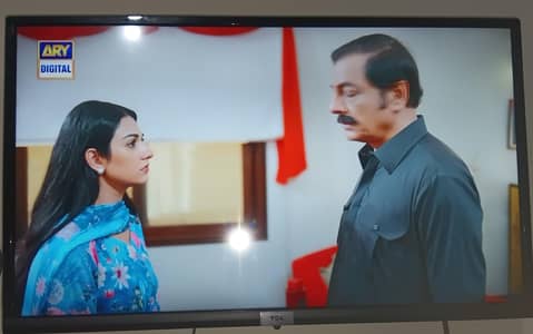 TCL ANDROID 32 INCH LED A ONE CONDITION ALL OK HA KOI FAULT NAHI HA