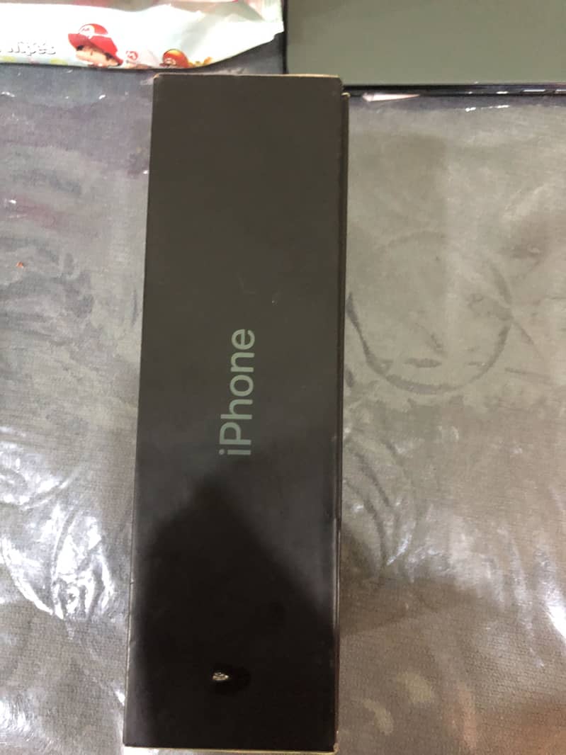 Iphone 11 pro max 4