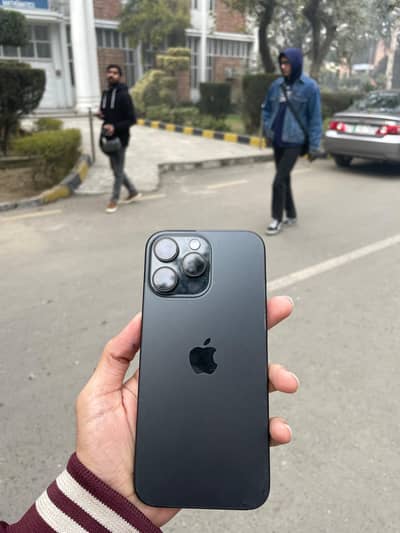 iPhone 16 max pro 256gb 98 battery health