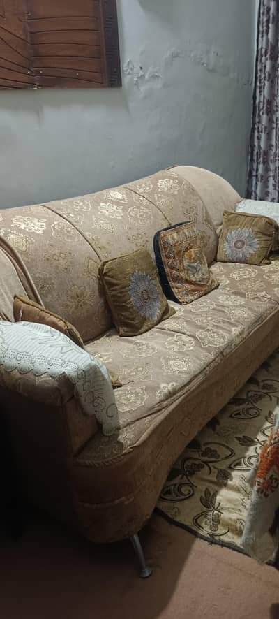 5 seater sofa set chinnoiti make
