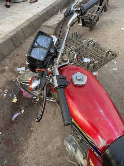 Honda 125 2017 model guniune karak bike