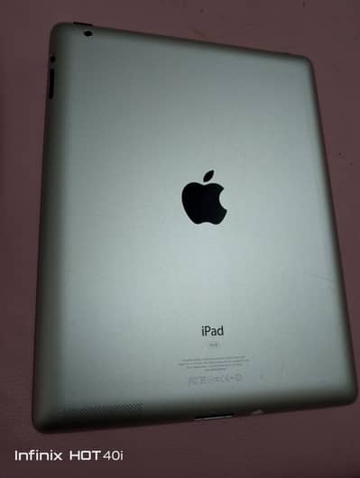 APPLE IPAD 16 GB 10 INCH DISPLAY