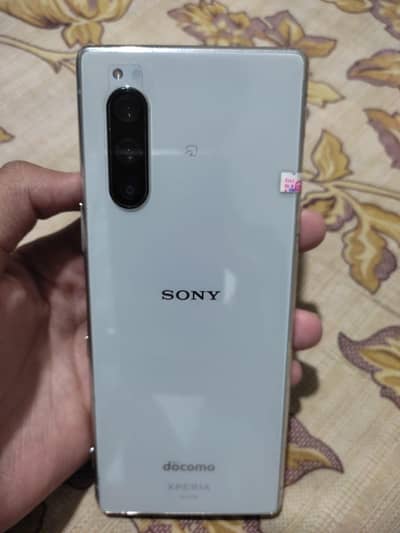 Sony Xperia 5