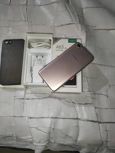 Oppo A83