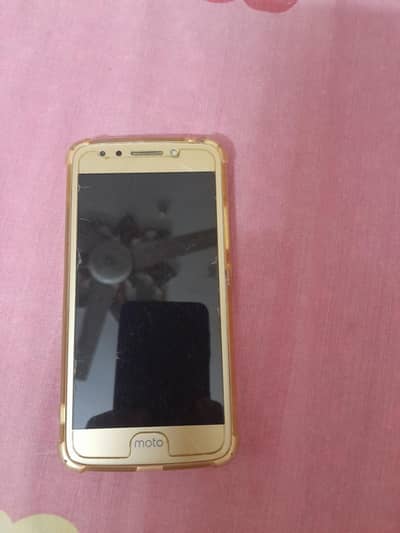 Moto E4 good genuine condition
