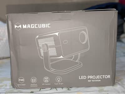 MagCubic Projector 1080p