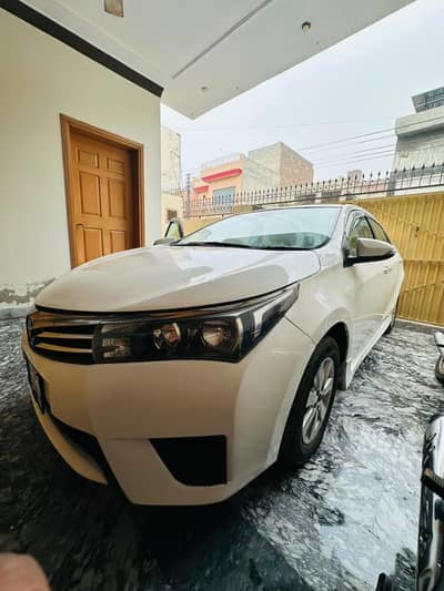 Corolla altis 2017