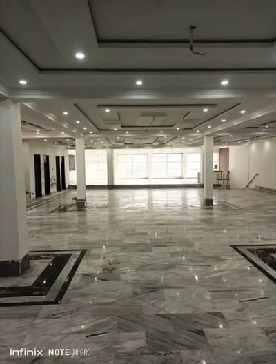 1-Kanal 3-Storys Commercial Plaza Hall Available For Rent