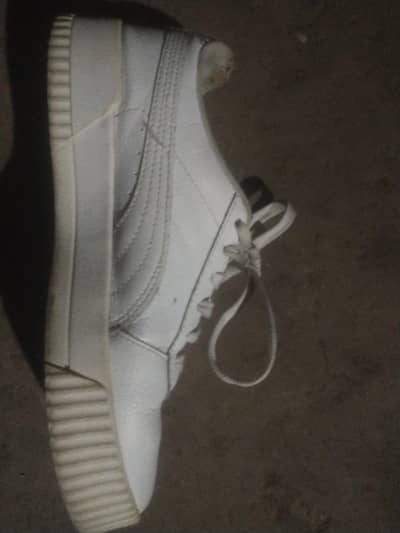 “Puma Men’s Sneakers – Size 8 – Used – Made in Vietnam”