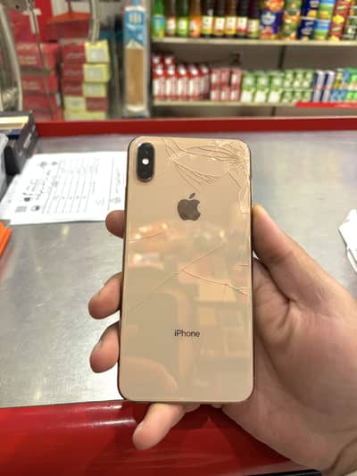 Iphone Xsmax Gold Colour Back damaged