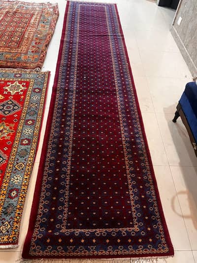 Salon Setup - Salon chairs - dewan sofa - carpets - mirrors - drawers