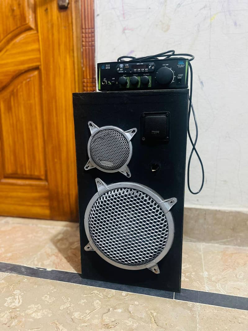 Amplifier +speaker 1