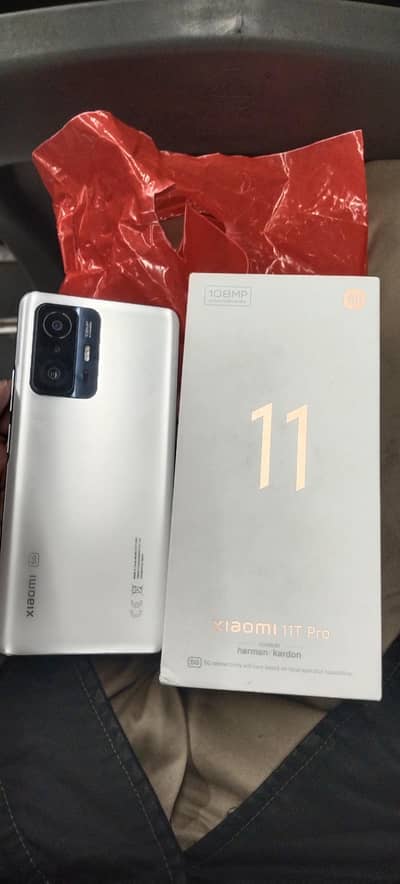 Xiaomi 11T pro 12GB Ram / 256 GB Memory 10/10 condition