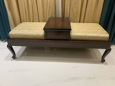 wooden coffee seater with table