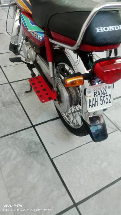 United 20 modal Excng possible 70t ya 125