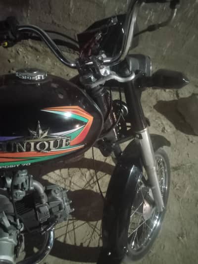 UNIQUE 2022 Good condition 10/9 Registration 4TH