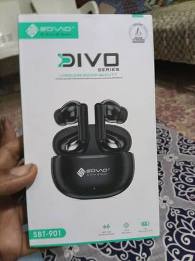 earbuds divo