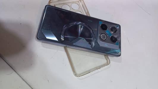 Infinix gt 20 pro. 9/10
