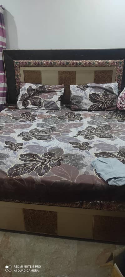 uses bed for sale 20000