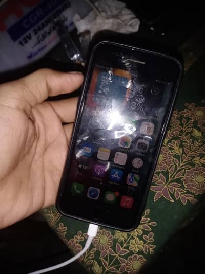 iPhone 7   all ok hn 128 GB  bypass