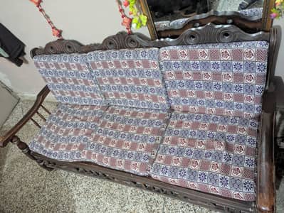 all items for sale showcase luxury sofa set 1,2, 3 piece