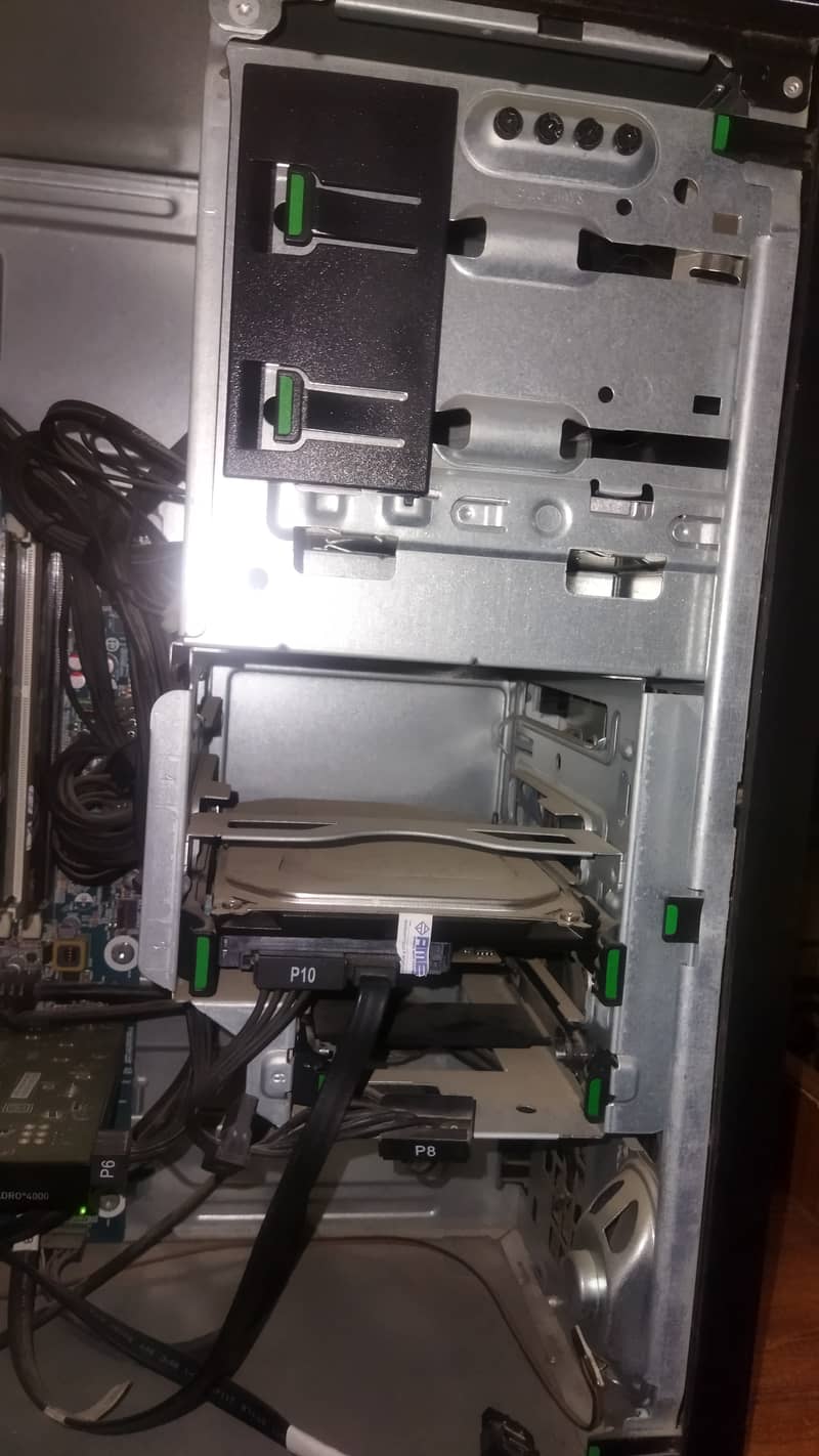 Z230 Computer Tower 4