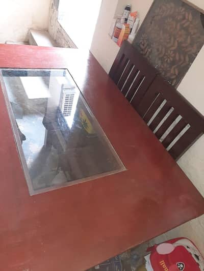 diner tables  6 chair khud tyar karwya h achi wali larkar da ka