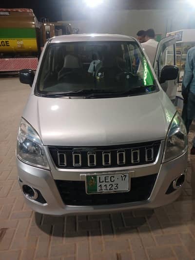 wegnor car 2017 model lush condition