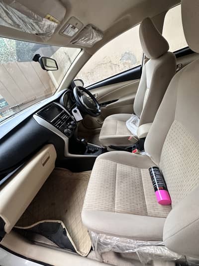 Toyota Yaris Gli cvt 1.5 2024